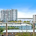 Broadwater 4 Bedroom