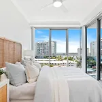 Broadwater 4 Bedroom