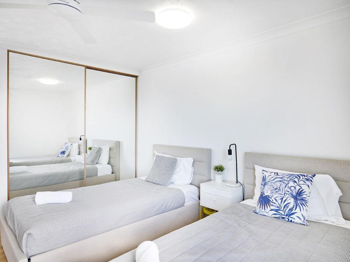 Apartment Broadwater 4 Bedroom Gold Coast