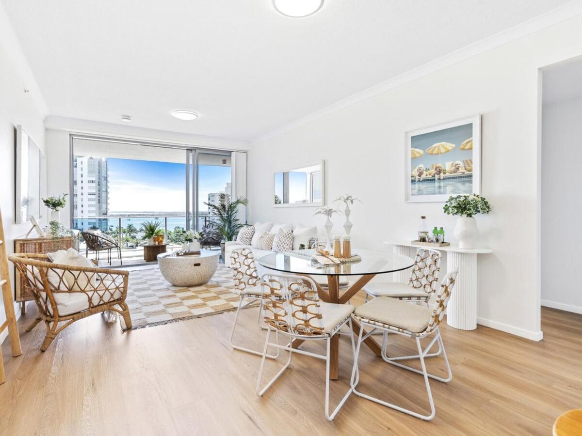 Broadwater 4 Bedroom * Gold Coast