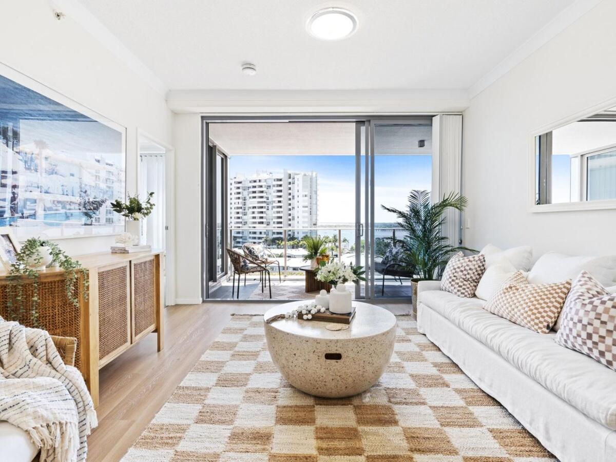 Broadwater 4 Bedroom Apartment